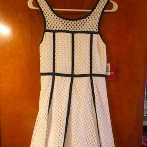Bloome Girls White w/Black Dress Sz 16 NWT